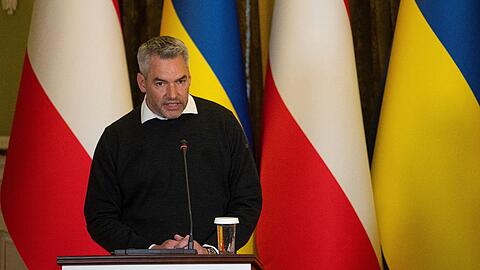 Österreichs Kanzler Karl Nehammer in Kiew. Nun reist er nach Moskau zu Wladimir Putin.