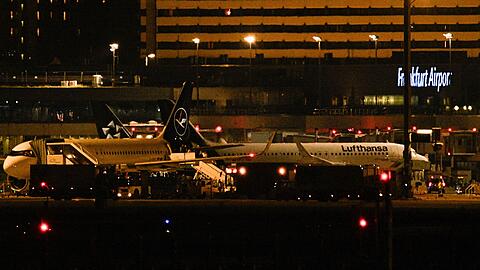 Lufthansa hat seine Crews angewiesen, bei Fl&uuml;gen nach Frankfurt zus&auml;tzlichen Treibstoff an Bord zu nehmen.