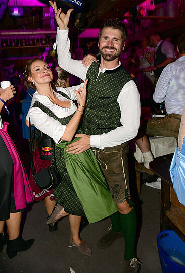 Thore Schoelermann und Frau Jana Julie Kilka