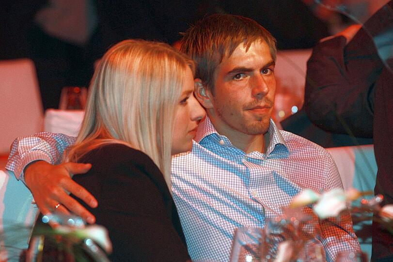 Bittere Niederlage für die Bayern: Beim Bankett war die Stimmung auf dem Boden. Die Bilder