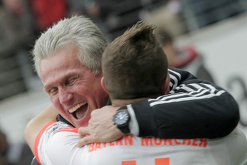 So ausgelassen feiern die Bayern-Spieler den Meistertitel. Die schönsten Jubel-Bilder!