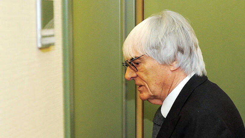 Bernie Ecclestone muss sich wegen Verdachts der Bestechung vor Gericht verantworten. Bernie Ecclestone muss sich wegen Verdachts der Bestechung vor Gericht verantworten.