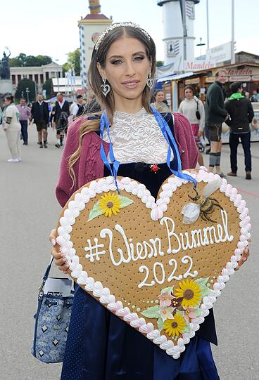 Cathy Hummels