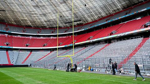 Genehmigt: Laut Erbpachtvertrag sollte für 90 Jahre in der Allianz Arena nur Fußball gespielt werden. Für das prestigeträchtige NFL-Spiel stimmt die Stadt einer Ausnahme zu. Dafür wird nun zum Beispiel ein Football-Tor installiert.