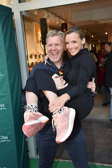 Debby M&uuml;ller und Mann Oliver Hill