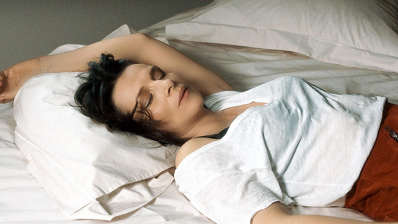 Schön körperlich: Juliette Binoche als Künstlerin.