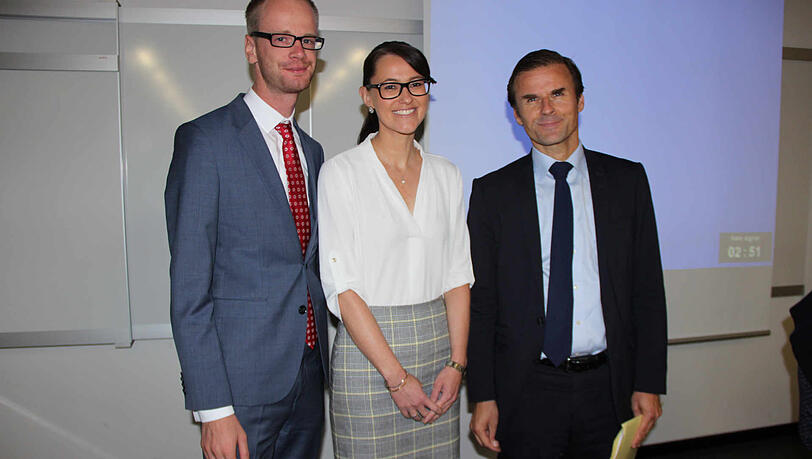 Drei von acht: Florian Lindemann (l.), Teresa Ott und Andreas Franck ermitteln gegen Extremisten. Drei von acht: Florian Lindemann (l.), Teresa Ott und Andreas Franck ermitteln gegen Extremisten.