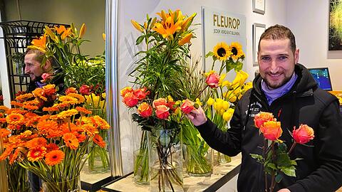 Florian Dosch ist Gärtnermeister und Florist in zwölfter Generation – so viel Tradition ist selten in München. Seine Gärtnerei Dosch mit ihrem Blumenladen in Denning ist jetzt 275 Jahre alt.