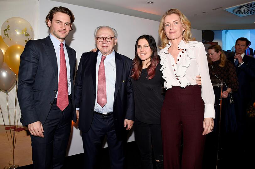 Jacob Burda, Prof. Hubert Burda, Lisa Furtwängler und Maria Furtwängler (von links nach rechts)