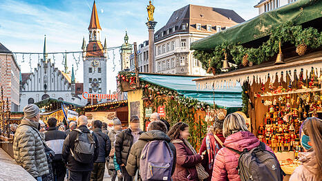 Rund 170.000 Menschen waren laut Citypartner am Samstag in der Kaufingerstra&szlig;e unterwegs. Die Bilanz der Shoppingnacht ist aber durchwachsen.