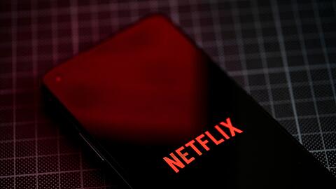 Nutzer der Netflix-App werden Clips im Hochformat zu sehen bekommen. (Archivbild)