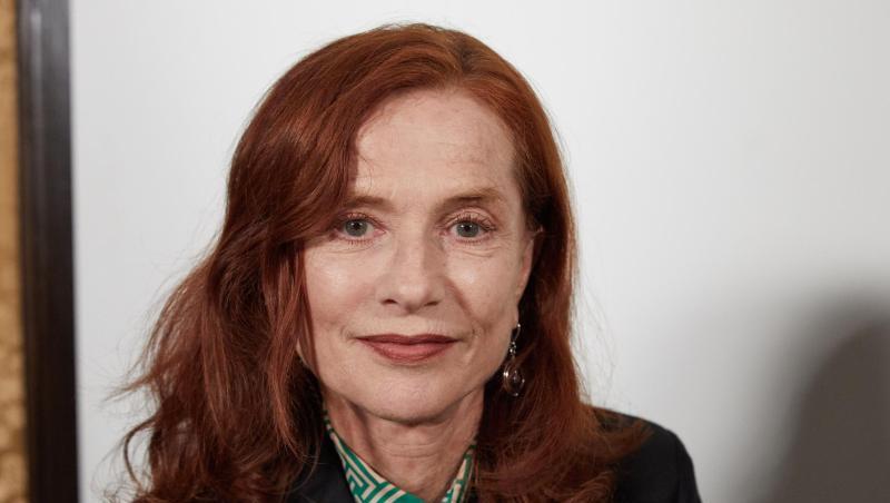 Isabelle Huppert begeisterte bei der Deutschland-Premiere des Theaterstücks "Mary Said What She Said" im Thalia Theater. Isabelle Huppert begeisterte bei der Deutschland-Premiere des Theaterstücks "Mary Said What She Said" im Thalia Theater.