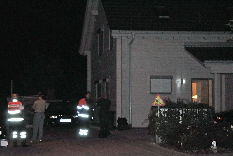 Die Umgebung in Emmering im Kreis Fürstenfeldbruck, in dem sich in der Nacht von Freitag auf Samstag ein Familiendrama abgespielt hat, aufgenommen am Samstag (18.08.2012).