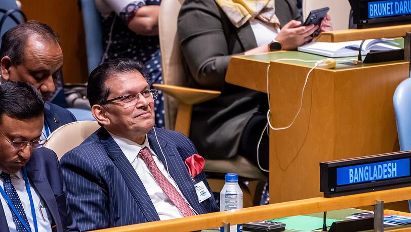Khalilur Rahman, Außenminister von Bangladesch, wird der neue Präsident der Generalversammlung der Vereinten Nationen. Khalilur Rahman, Außenminister von Bangladesch, wird der neue Präsident der Generalversammlung der Vereinten Nationen.
