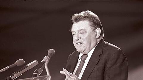 Parade-Bayer, Alpha-Bulle, Früh-Berlusconi: Das war Franz Josef Strauß (1915 - 1988).