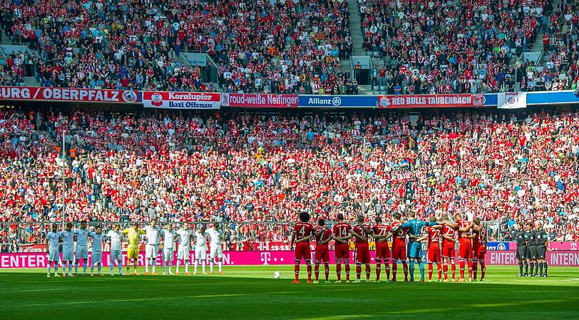 Trauerminute für Tito Vilanova