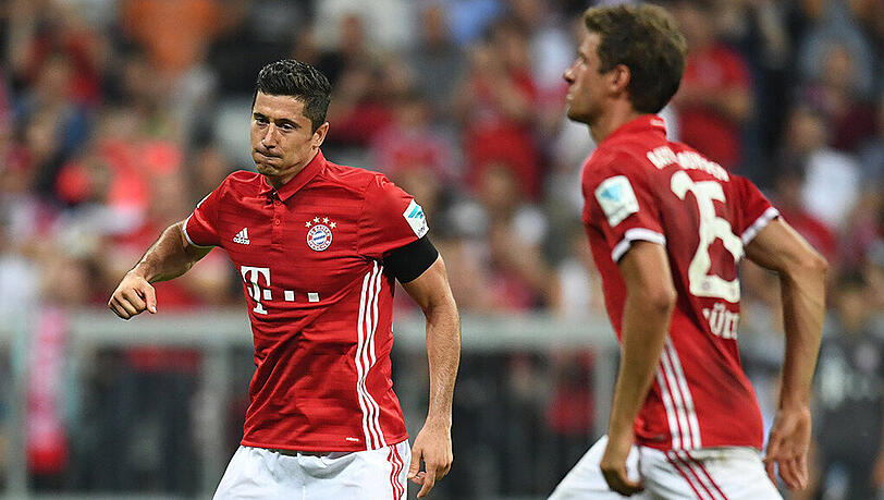 Der Vorbereiter und der Vollstrecker: Thomas Müller (rechts) und Robert Lewandowski. Der Vorbereiter und der Vollstrecker: Thomas Müller (rechts) und Robert Lewandowski.