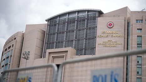 Vor dem Gericht in Caglayan wird der Fall der Familie verhandelt.