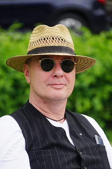 Lutz Deppisch (52), Bildhauer