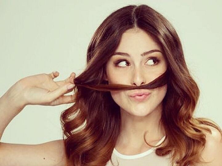 Lena in der Kampagne für "L'Oréal Paris"