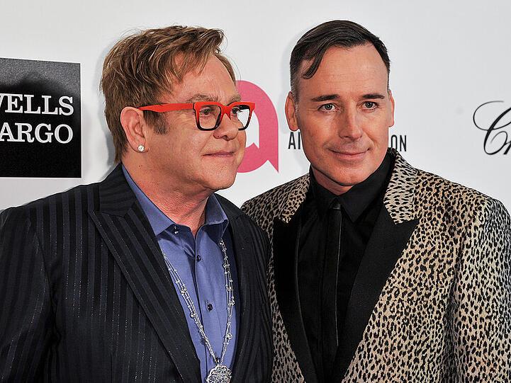 Elton John und David Furnish auf der Oscar-Party des Popsängers