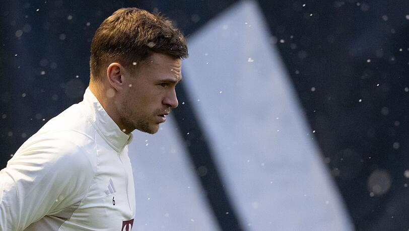 PSG-Trainer Luis Enrique soll von Bayerns Joshua Kimmich angetan sein.
