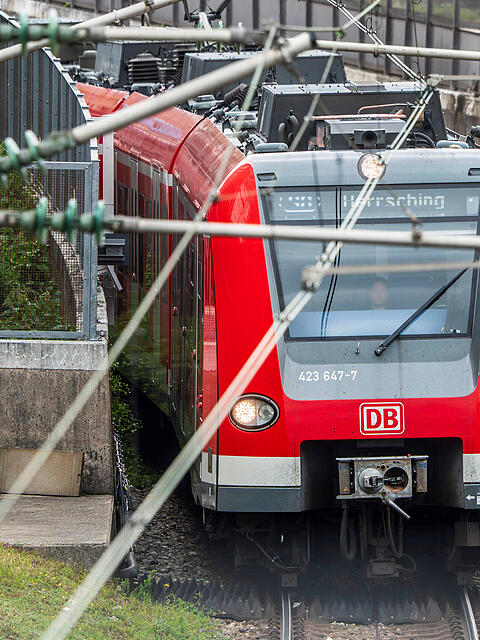 Ab Mitte August sind die S-Bahn-Gleise am Laimer Bahnhof f&uuml;r einige Tage gesperrt. (Symbolbild)