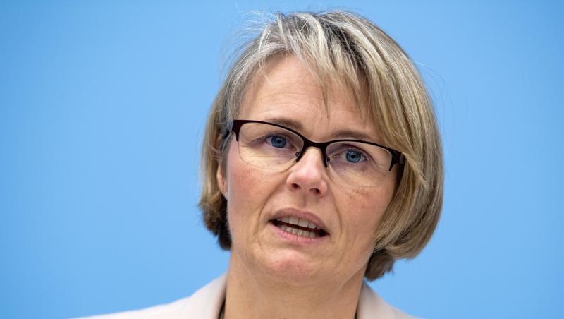 Bildungsministerin Anja Karliczek: Über Hilfen für Studierende will das Bundesbildungsministerium weiter beraten. Bildungsministerin Anja Karliczek: Über Hilfen für Studierende will das Bundesbildungsministerium weiter beraten.