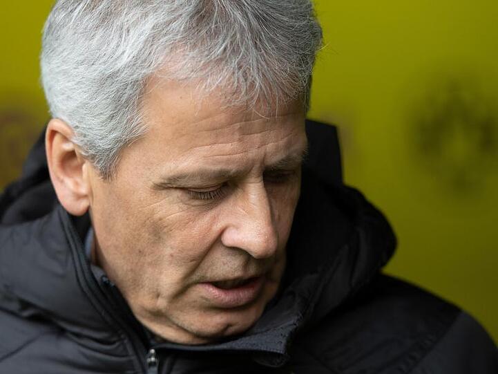 Dortmunds Trainer Lucien Favre war nach der Niederlage gegen Schalke restlos bedient.