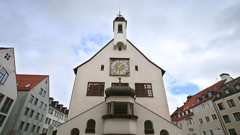 Bei der Stadtverwaltung von Kempten gibt es erneut Polizeiermittlungen. (Archivbild) Bei der Stadtverwaltung von Kempten gibt es erneut Polizeiermittlungen. (Archivbild)