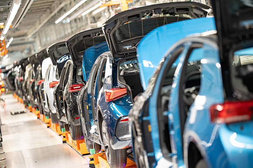Vor der Corona-Pandemie lieferten deutsche Autobauer noch jeden vierten Neuwagen an China. Vor der Corona-Pandemie lieferten deutsche Autobauer noch jeden vierten Neuwagen an China.