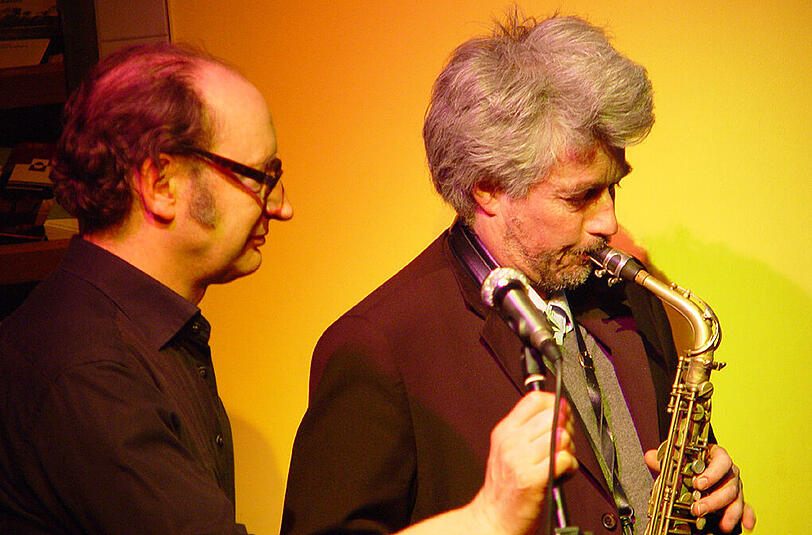 Wolfgang Roth (r.) ist bekanntes Ensemble-Mitglied.