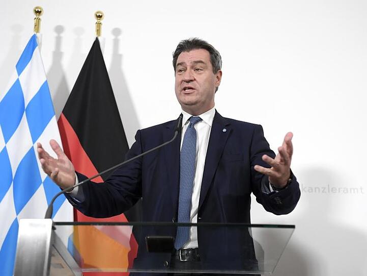 Markus Söder, CSU-Vorsitzender und Ministerpräsident von Bayern, spricht bei einer Pressekonferenz in Wien. Foto: Hans Klaus Techt/APA