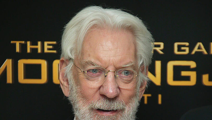 Donald Sutherland bei der Premiere seines neuesten Films "Die Tribute von Panem - Mockingjay: Teil 1" Donald Sutherland bei der Premiere seines neuesten Films "Die Tribute von Panem - Mockingjay: Teil 1"