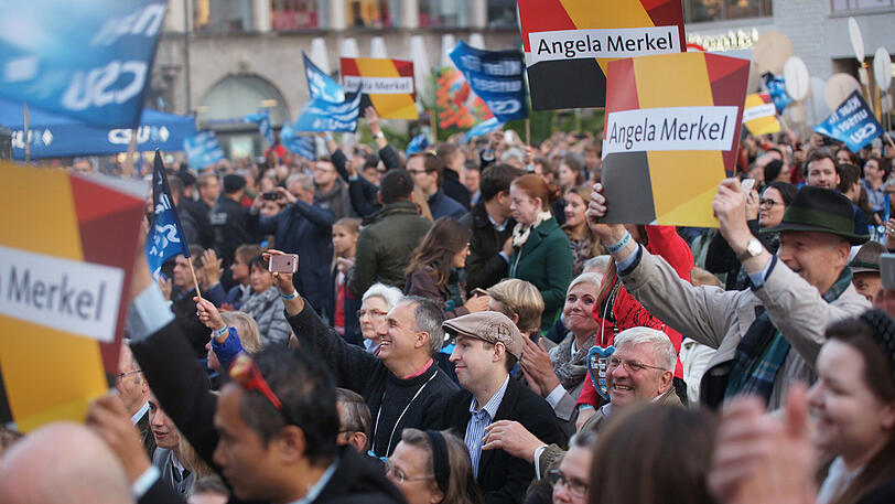 Kurz vor der Bundestagswahl war Kanzlerin Angela Merkel noch in München zu Gast - die Bilder vom Marienplatz.