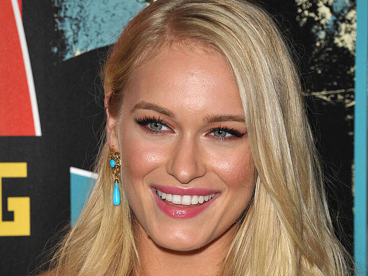 Leven Rambin hat ihre reine Haut, Teebaumöl zu verdanken