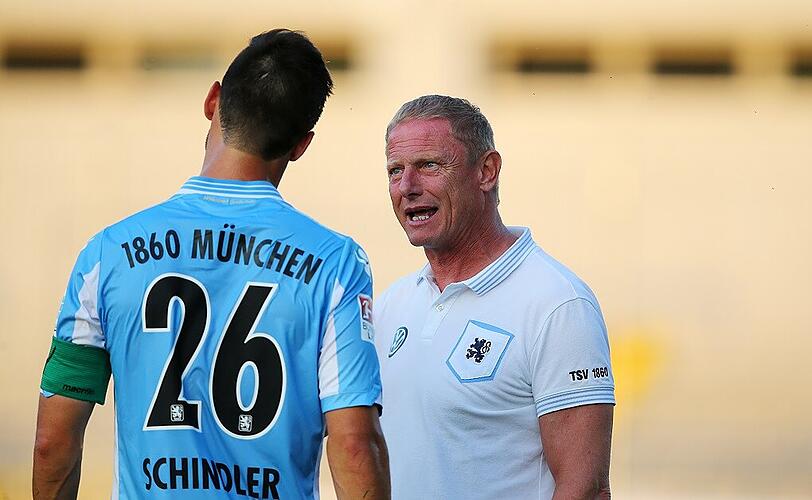 Möchten nicht über die Länderspielpause jammern, optimal ist sie aber ganz und gar nicht: Löwen-Kapitän Christopher Schindler und Trainer Torsten Fröhling.