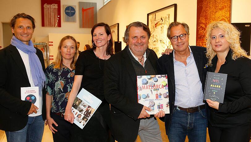 Dr. Markus Baumgartner, Nina Zywietz, Silke Wichert, Michael Poliza, Hendrik TeNeues und Magic Viktoria Dr. Markus Baumgartner, Nina Zywietz, Silke Wichert, Michael Poliza, Hendrik TeNeues und Magic Viktoria