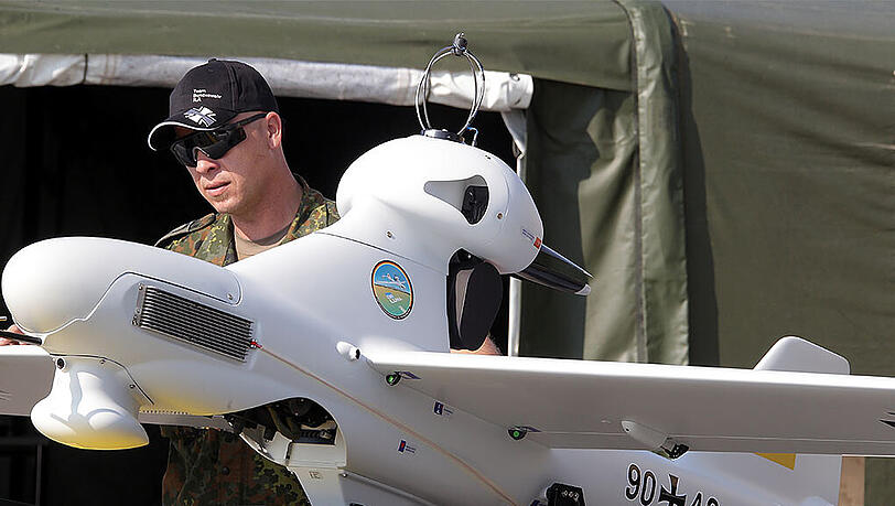 Eine "Luna"-Verteidigungsdrohne. Liefert die Bundeswehr Drohnen dieses Typs ins Krisengebiet der Ostukraine? Eine "Luna"-Verteidigungsdrohne. Liefert die Bundeswehr Drohnen dieses Typs ins Krisengebiet der Ostukraine?