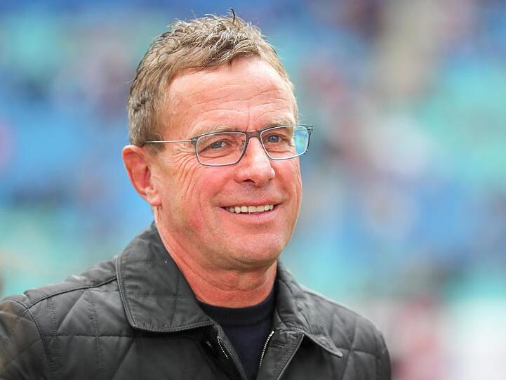 Leipzigs RB-Trainer und Sportdirektor Ralf Rangnick kommt vor dem Spiel ins Stadion. Foto: Jan Woitas/Archivbild