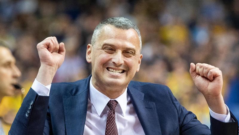 Der Cheftrainer von FC Bayern München Dejan Radonjic freut sich während des Spiels. Foto: Monika Skolimowska/Archivbild Der Cheftrainer von FC Bayern München Dejan Radonjic freut sich während des Spiels. Foto: Monika Skolimowska/Archivbild