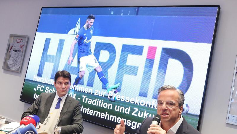 Ulrich Paetzel (l) und Frank Haberzettel sind die Sprecher der Initiative "FC Schalke 04 - Tradition und Zukunft".