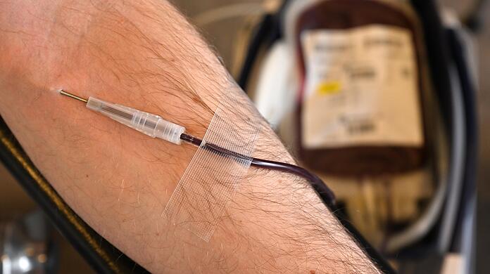 Täglich werden in Bayern rund 2.000 Konserven Blut benötigt. (Archivbild)