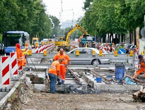 Noch wird auch am Leonrodplatz  auf Hochtouren gearbeitet.