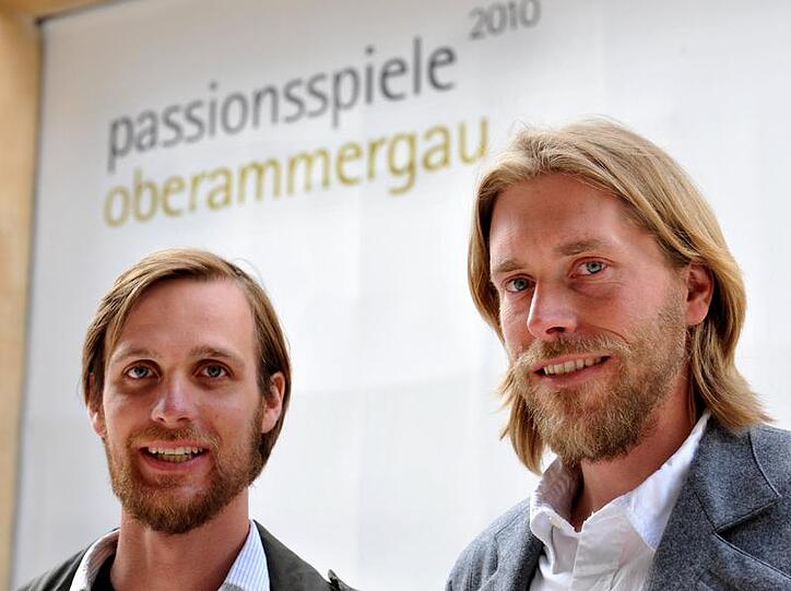 "Jesus" Frederik Mayet (l.) und "Jesus" Andreas Richter.