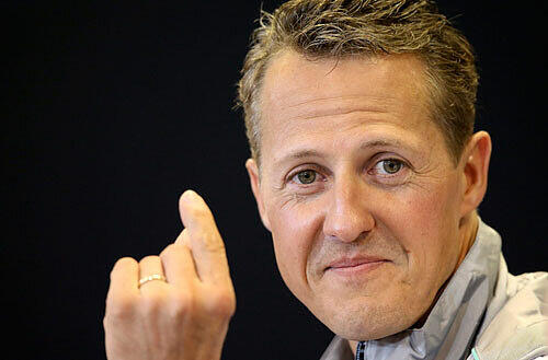 Michael Schumacher, aufgenommen am 30.08.2012 bei einer Pressekonferenz in Spa-Francorchamps (Belgien). Michael Schumacher kämpft am Neujahrestag 2014 gegen den Tod. Seine Familie, Freunde, Fans, die Sportwelt bangen noch länger um das Leben des heute 45 Jahre alten Rekordweltmeisters der Formel 1. Bei einem Sturz auf Skiern in den französischen Alpen hatte sich der siebenmalige Champion Ende 2013 ein schweres Schädel-Hirntrauma zugezogen.