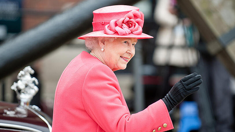 Liebt ihren Wacholderschnaps: Queen Elizabeth II.