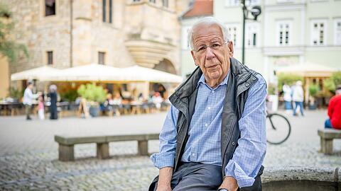 Historiker Karl Heinemeyer wurde von Sladeczek für die Übersetzung der Urkunde zurate gezogen.