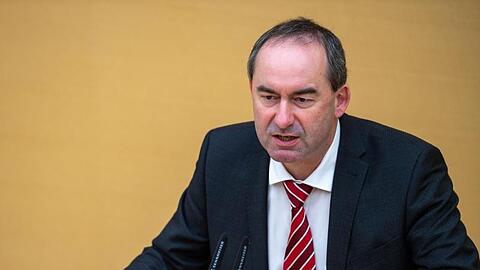 Hubert Aiwanger (Freie Wähler), der bayerische Wirtschaftsminister. Foto: Lino Mirgeler/dpa/Archivbild