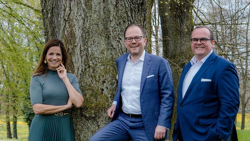 Drei von der CSU für Bäume (v.l.): Kommunalreferentin Kristina Frank, CSU-Fraktionschef Manuel Pretzl und Wirtschaftsreferent Clemens Baumgärtner.